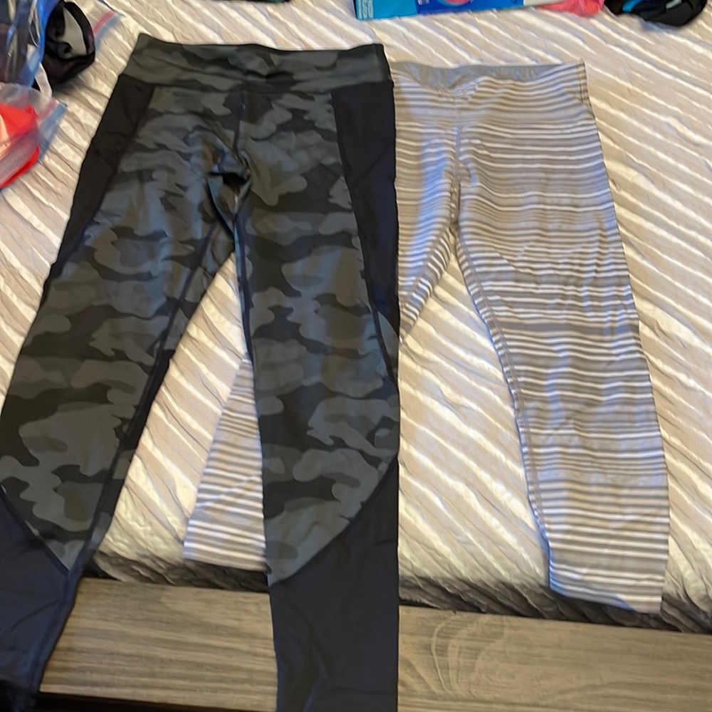 Calvin Klein crops and pants size small